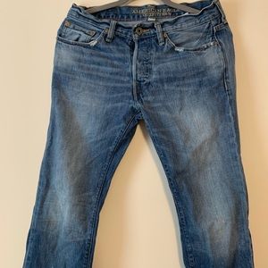 American Eagle Slim Straight